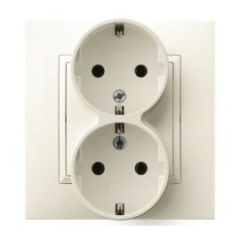 Socket OSPEL 2 82x88x22 with grounding beige