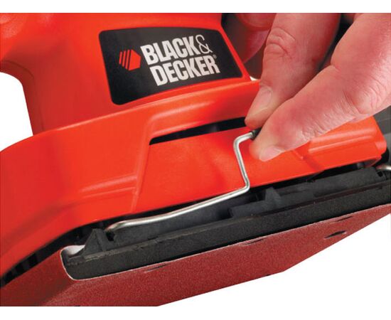 Виброшлифмашина Black+Decker KA300-XK 135W