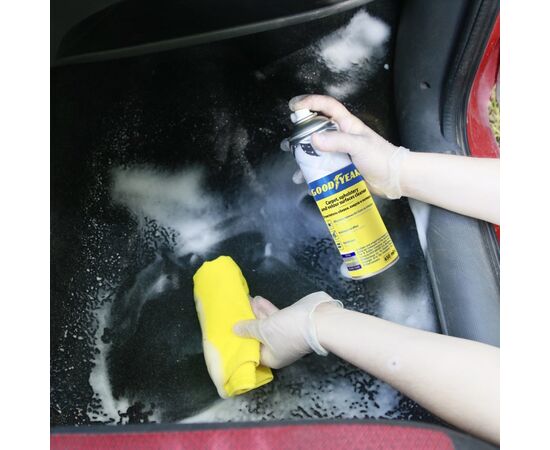 Upholstery, Carpet and Velor Spray Cleaner Goodyear 650 ml