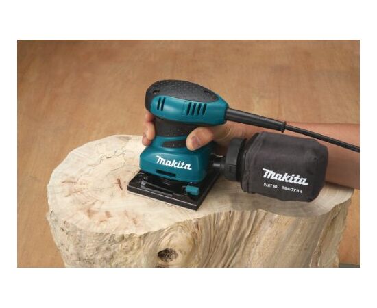 Виброшлифмашина Makita BO4555 200W