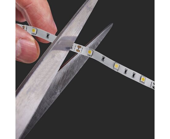 LED strip V-TAC SMD5050 30LEDs 2700K/3000K 5 m