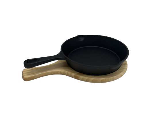 Cast iron pan with wooden stand MG-1942