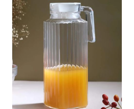 Glass carafe with a plastic lid Luminarc QUADRO 270261 1,3l