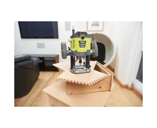 Фрезер Ryobi RRT1600-K 1600W