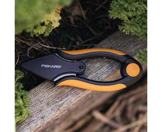 Herb scissors Fiskars SP-220