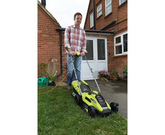 Electric lawn mower Ryobi RLM13E33S 1300W