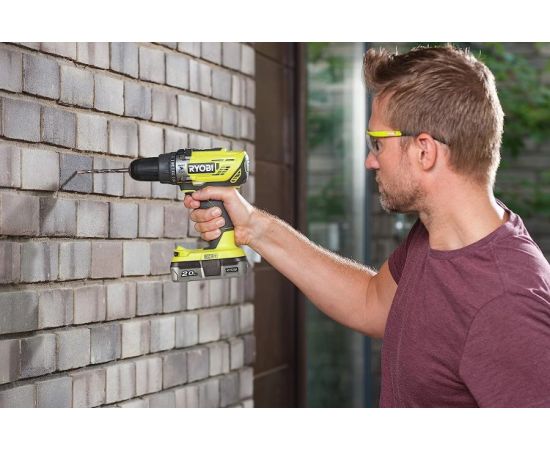 Аккумуляторный ударный дрель-шуруповерт Ryobi R18PD3-242S 18V