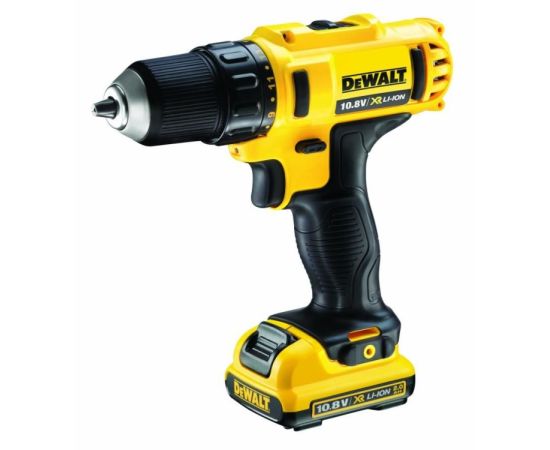 Дрель-шуруповерт аккумуляторная DeWalt DCD710D2-QW 12V