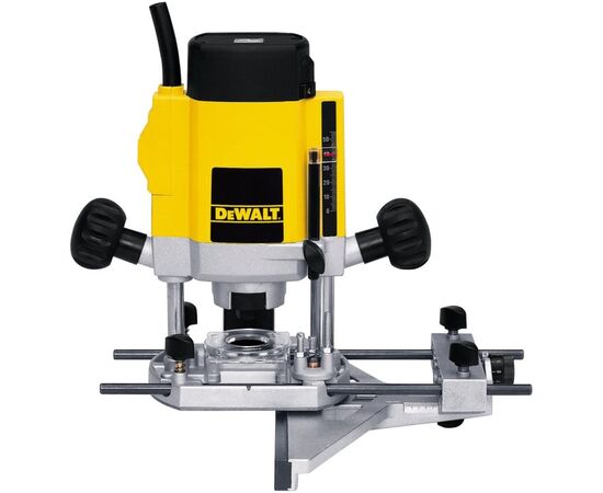 ფრეზერი DeWalt DW615-QS 900W