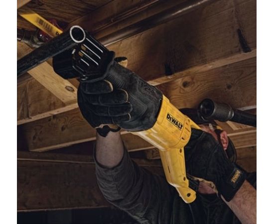 Сабельная пила DeWalt DWE305PK-QS 1100W