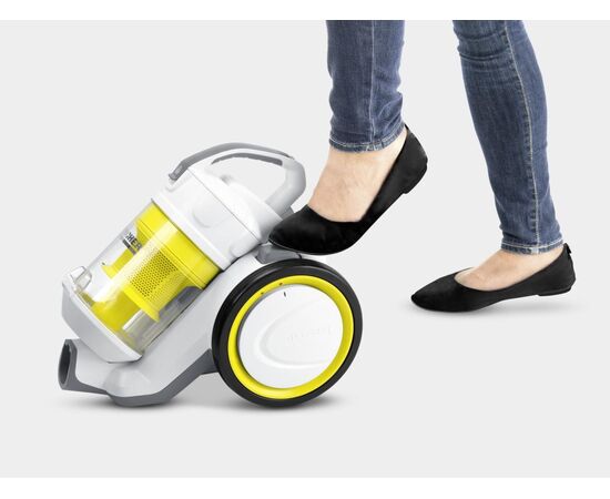 Пылесос для сухой уборки Karcher VC 3 Premium 700W