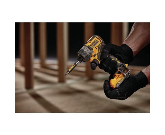 აკუმულატორის სახრახნისი უნახშირო DeWalt DCF601D2-QW 12V