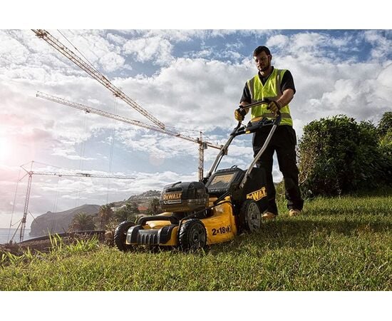 Газонокосилка аккумуляторная DeWalt DCMW564P2-QW 18/36V