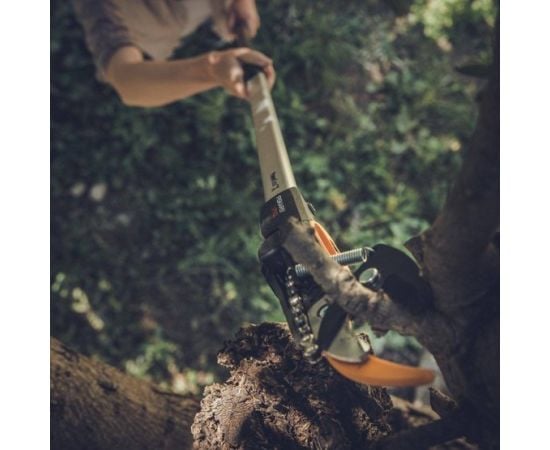 Секатор для дерева Fiskars UPX82 1023625 1650мм.