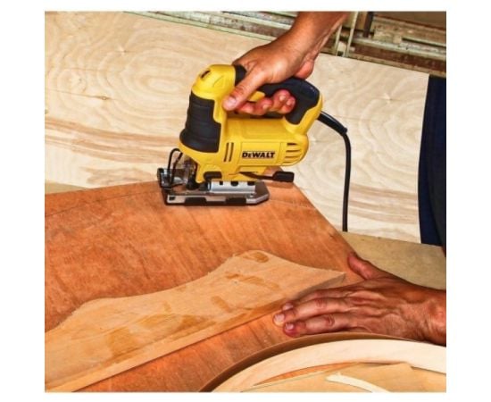 ბეწვა ხერხი DeWalt DWE349-QS 650W