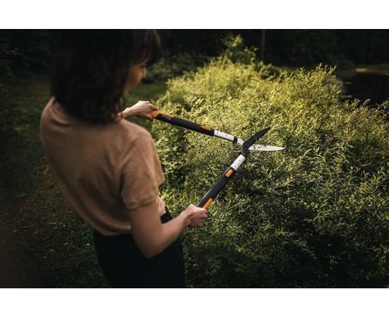 Кусторез телескопический Fiskars SmartFit HS86