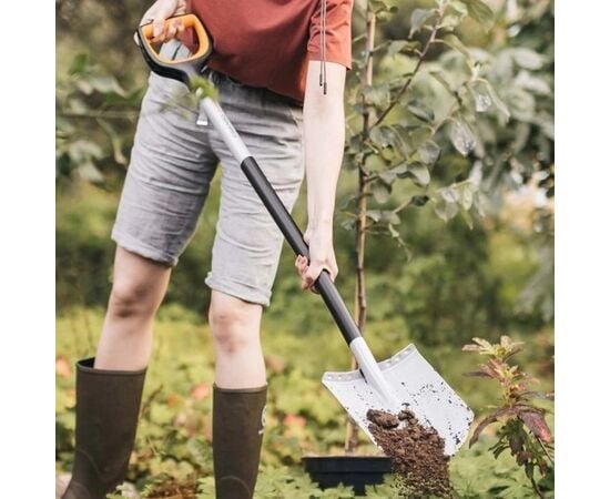 Лопата штыковая Fiskars Xact 1066729 120 см