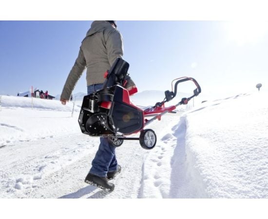 Снегоуборочная машина SnowLine 46 E 2000W