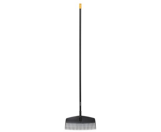 Rake Fiskars Solid M 1063090